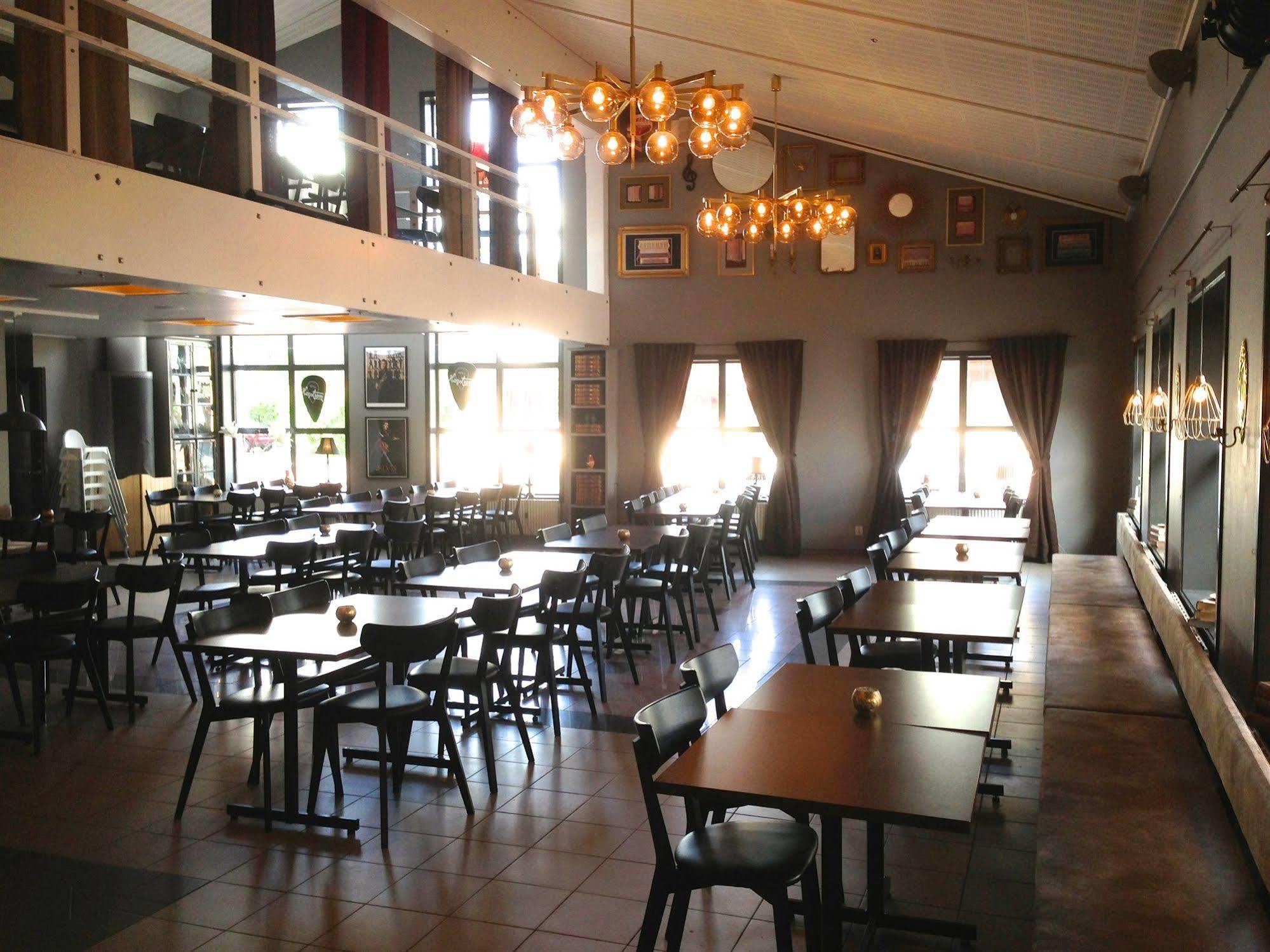 Hotell Aelvdalen Bagian luar foto